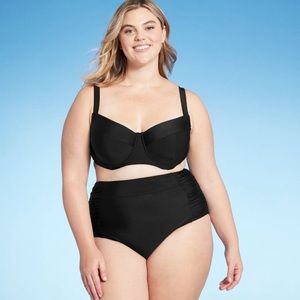 NWT Kona Sol Plus Black Underwire Bikini Top 22W